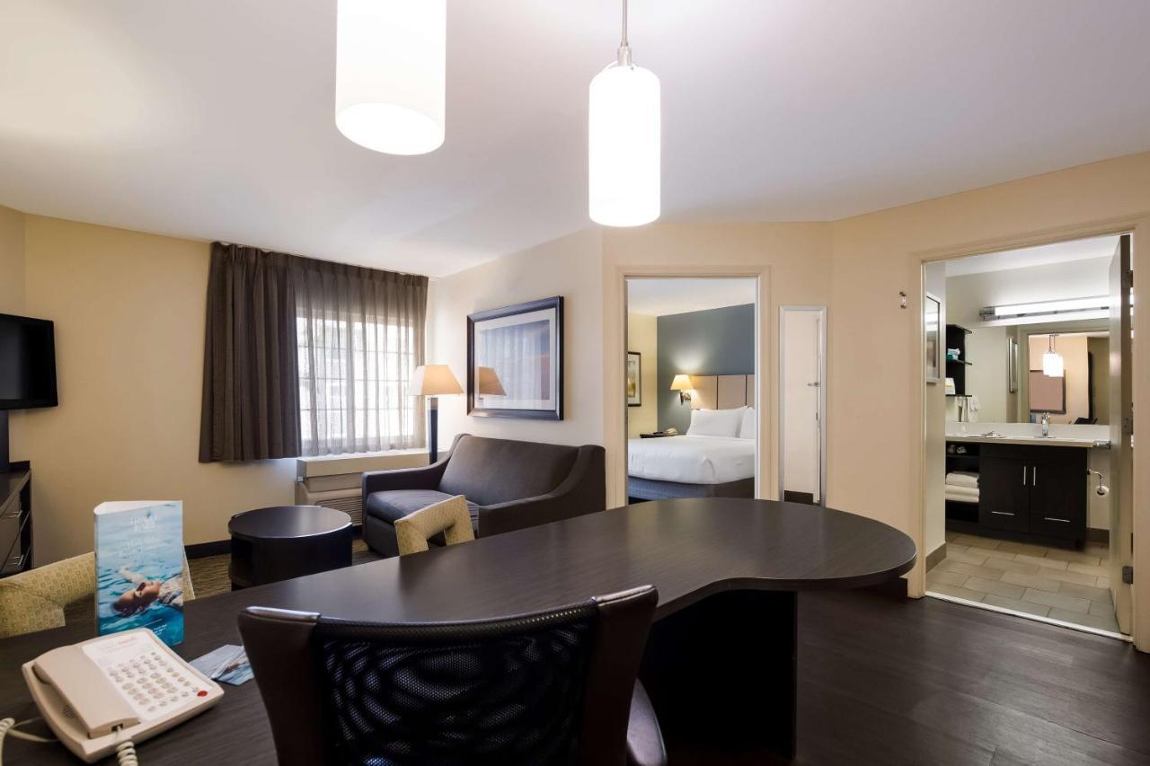 Sonesta Simply Suites St Louis Earth City Kültér fotó