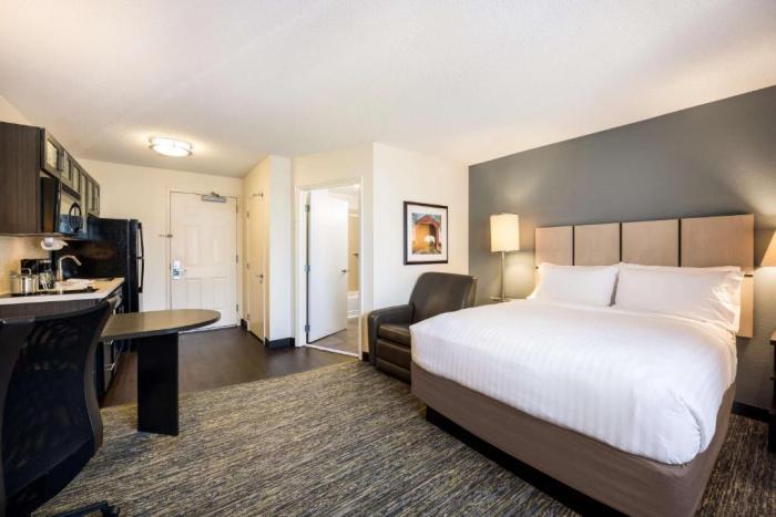 Sonesta Simply Suites St Louis Earth City Szoba fotó